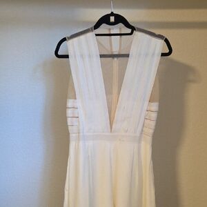 Elegant White Sleeveless Jumpsuit